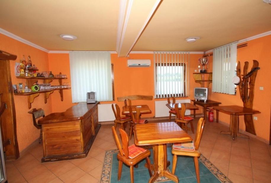 Guest House Vila Alexandar Palić Rom bilde